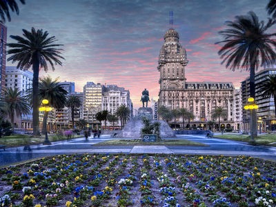 montevideo square